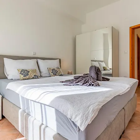 Apartamento Rok 4 By Interhome *