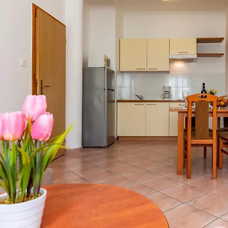 Rok 4 By Interhome Apartamento *