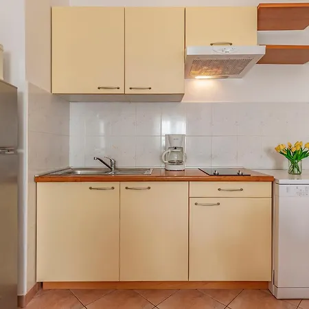 Rok 4 By Interhome Apartamento Pula